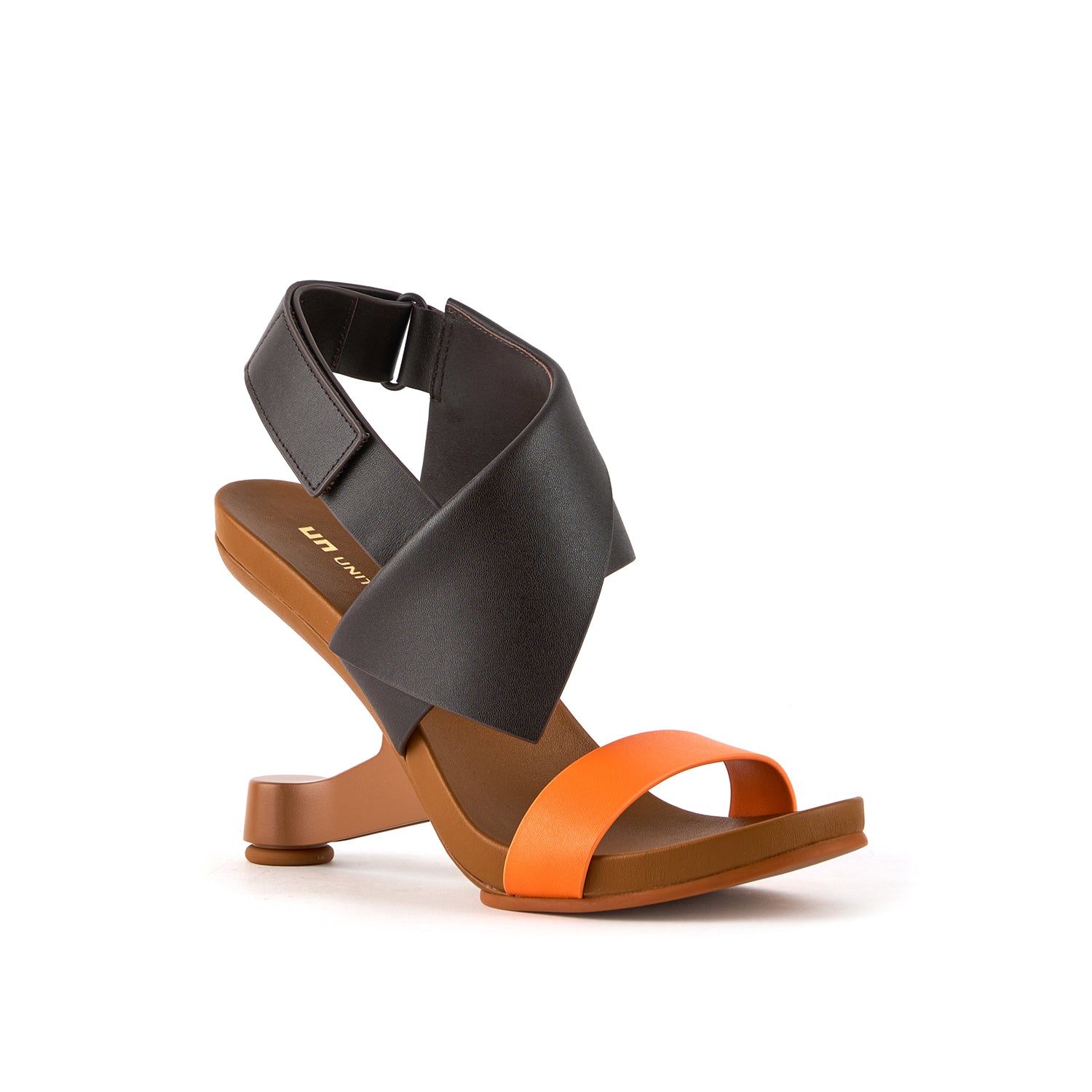 Eamz Polo – United Nude