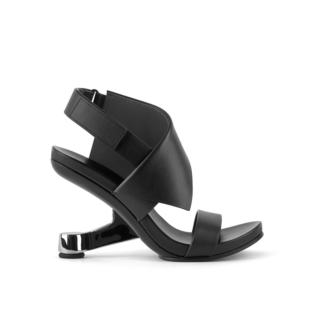 Eamz Polo – United Nude