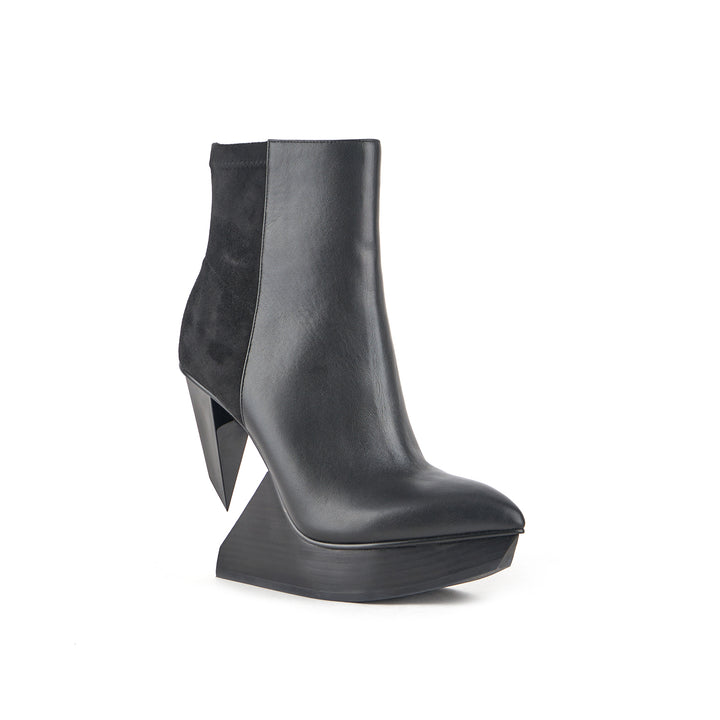 edge bootie black 2 angle out view