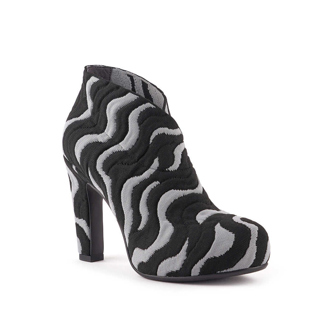 fold hi ii black grey 2 angle out