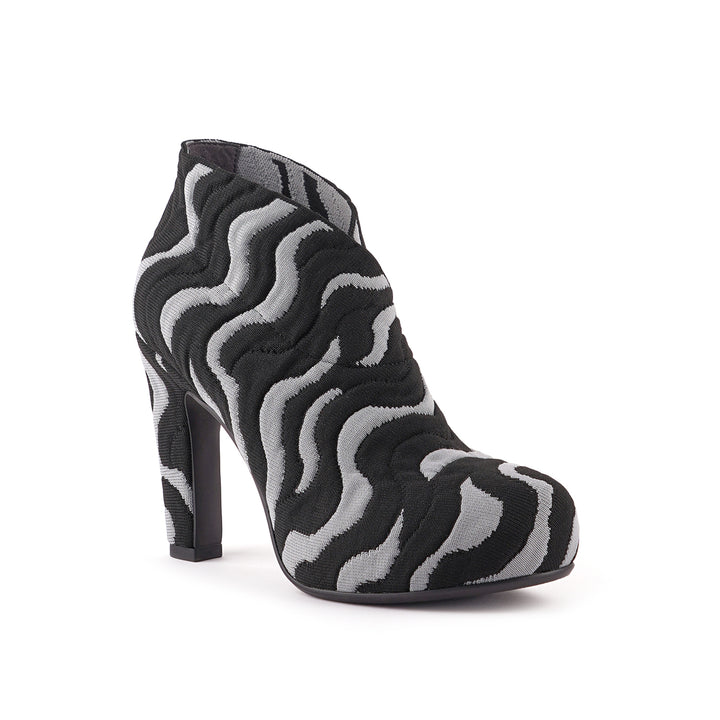 fold hi ii black grey 2 angle out