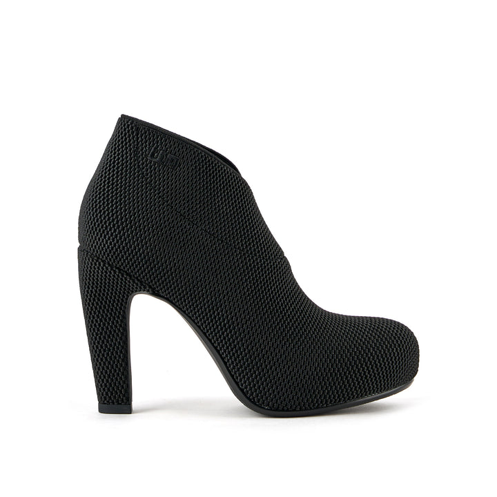 fold hi ii black ii 1 outside view