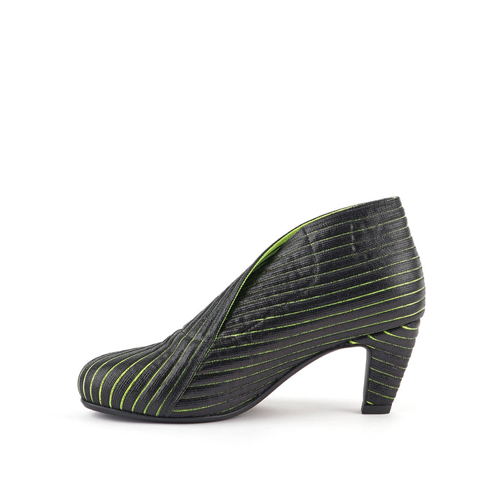 fold mid black cyber lime 3 inside