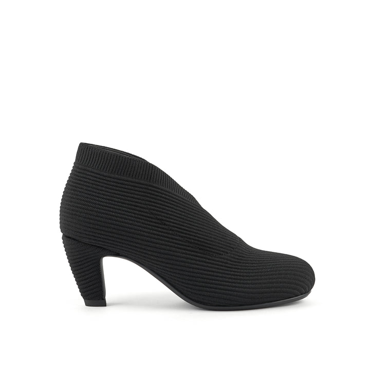 fold mid black knit ii 1 outside