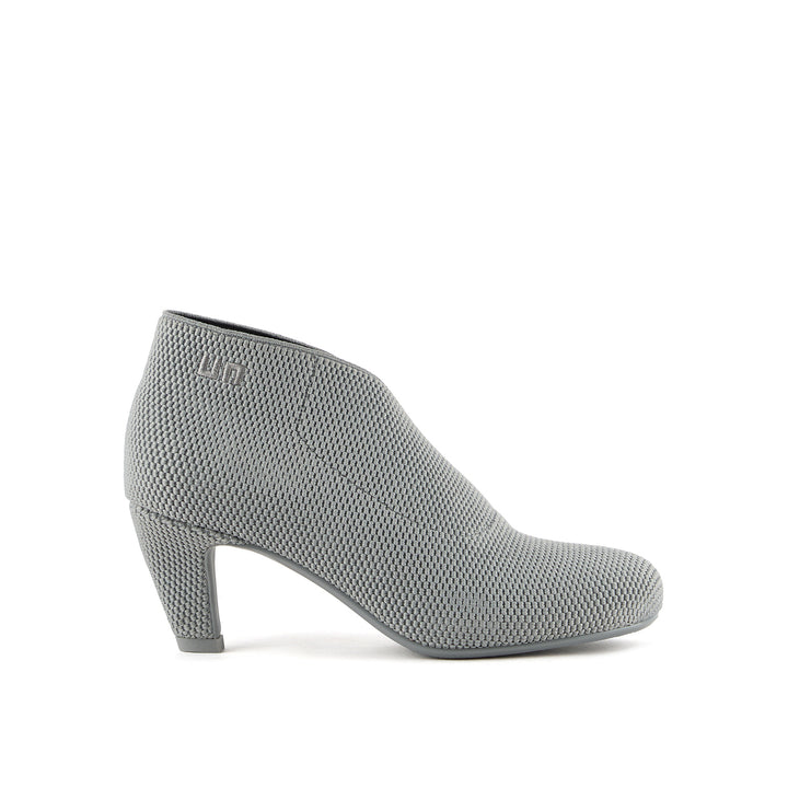 fold mid grey 1 outside view