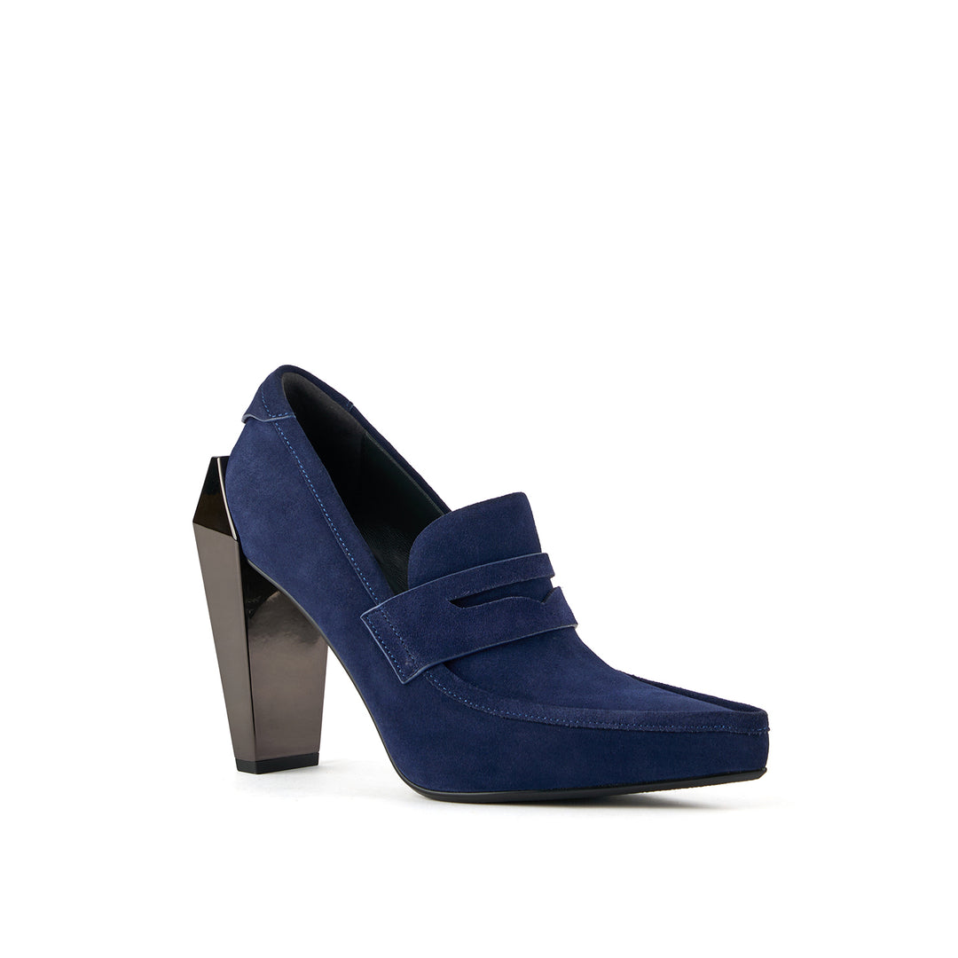 gem loafer hi midnight blue 2 angle out view