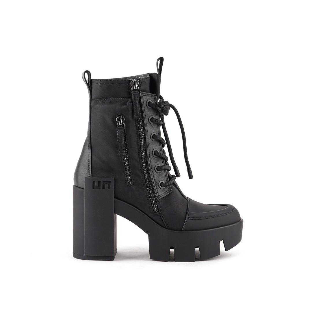 grip cap mid black 1 outside