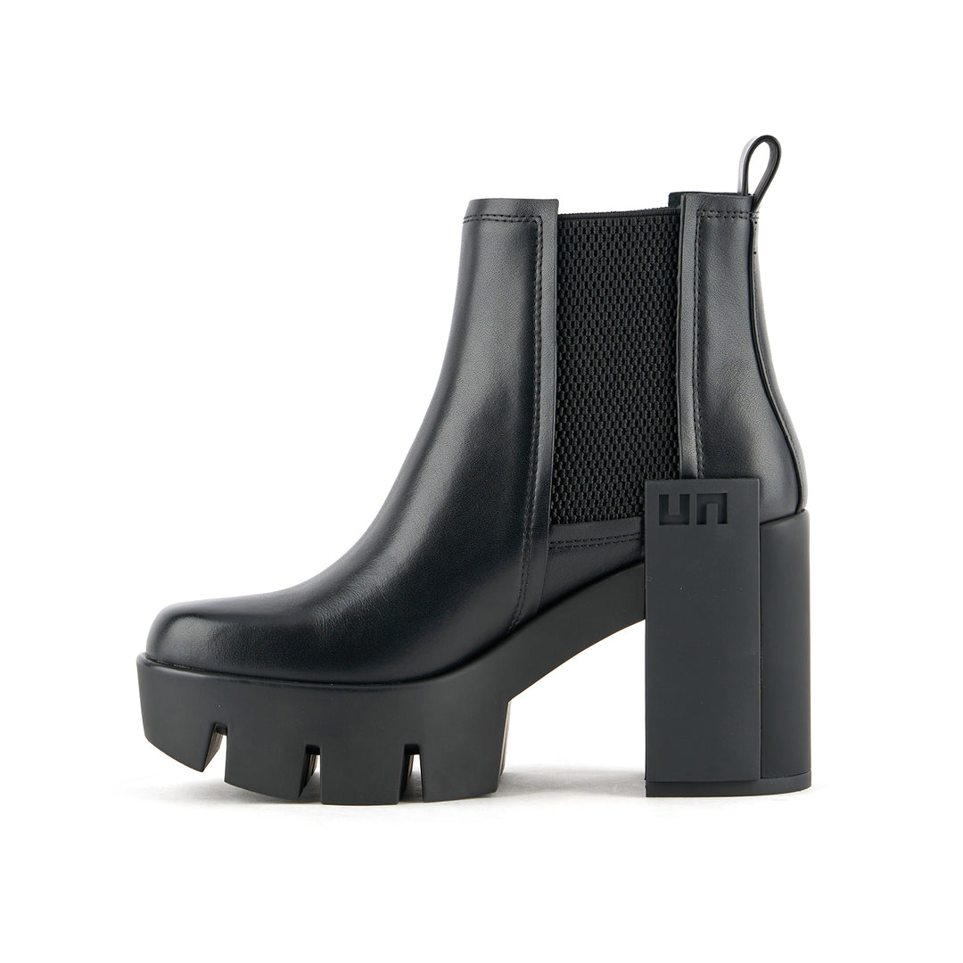 grip chelsea mid iv black 3 inside view