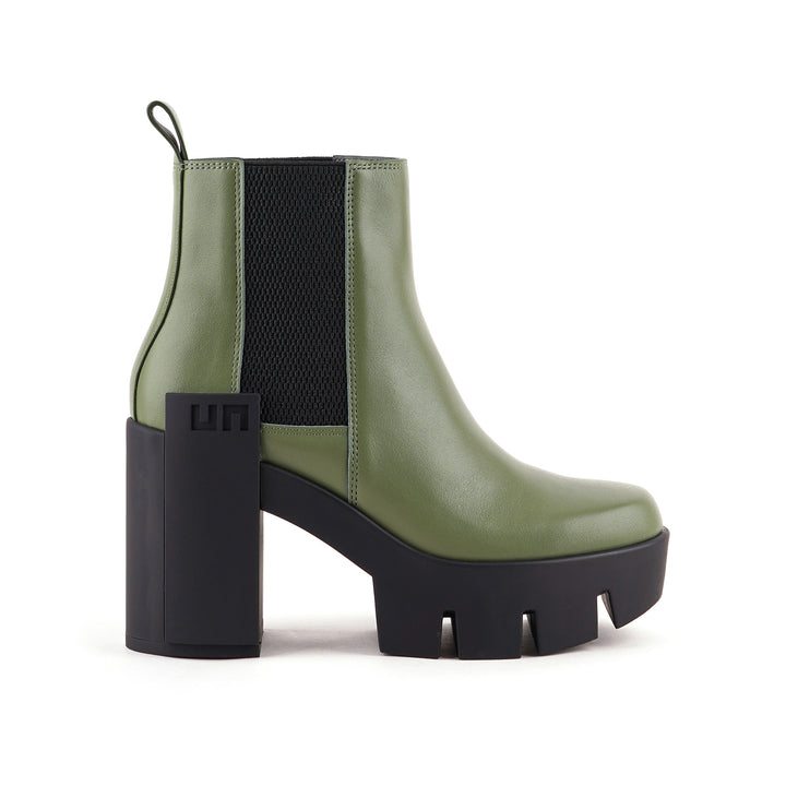 grip chelsea mid v combat 1 outside