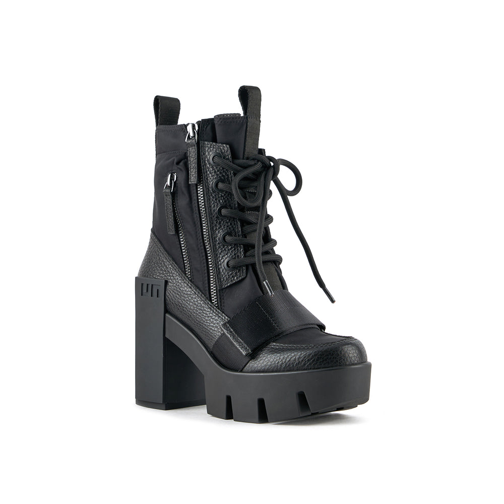 grip combat mid black 2 angle out