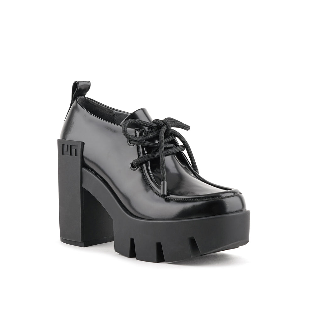grip moc mid black ii 2 angle out