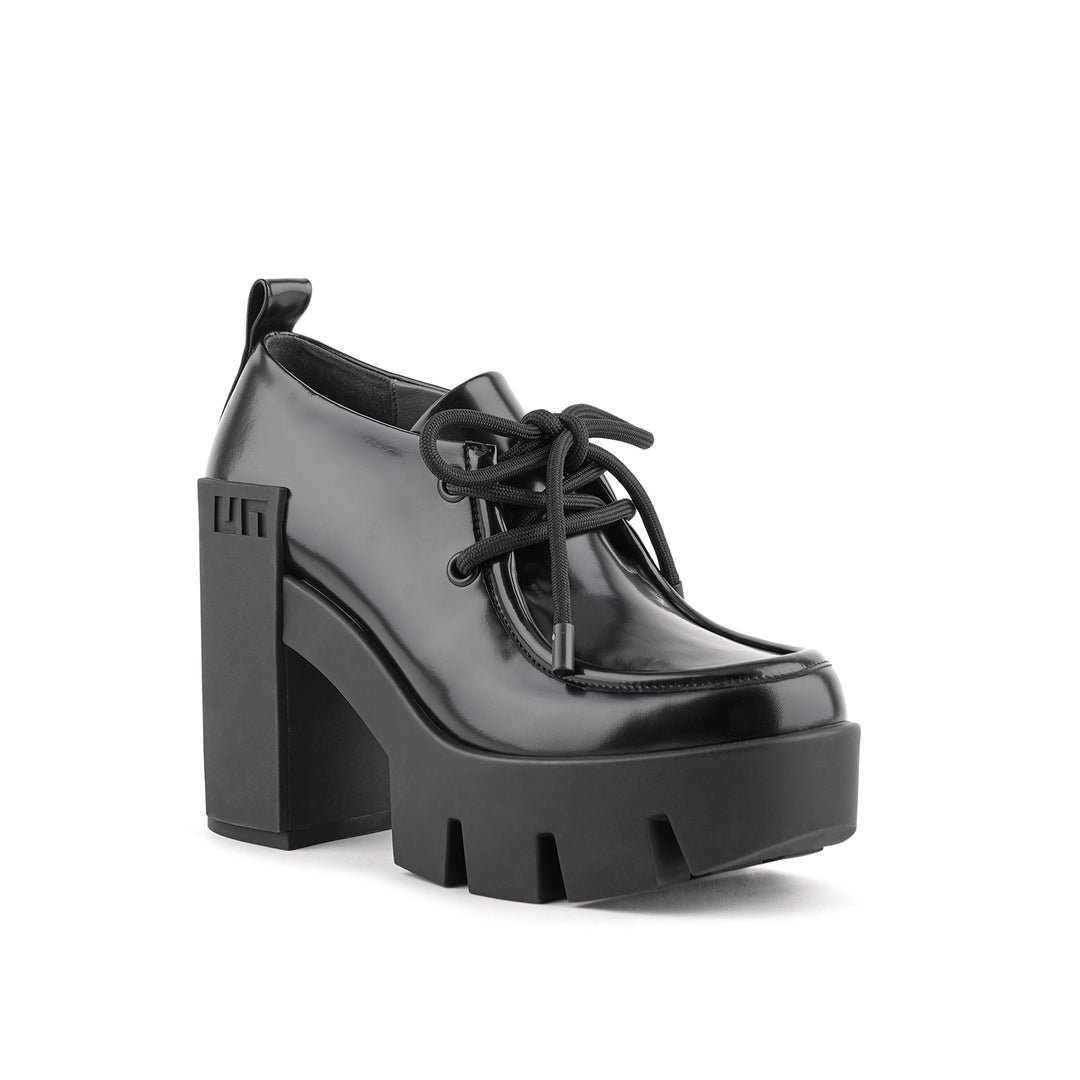 grip moc mid black ii 2 angle out