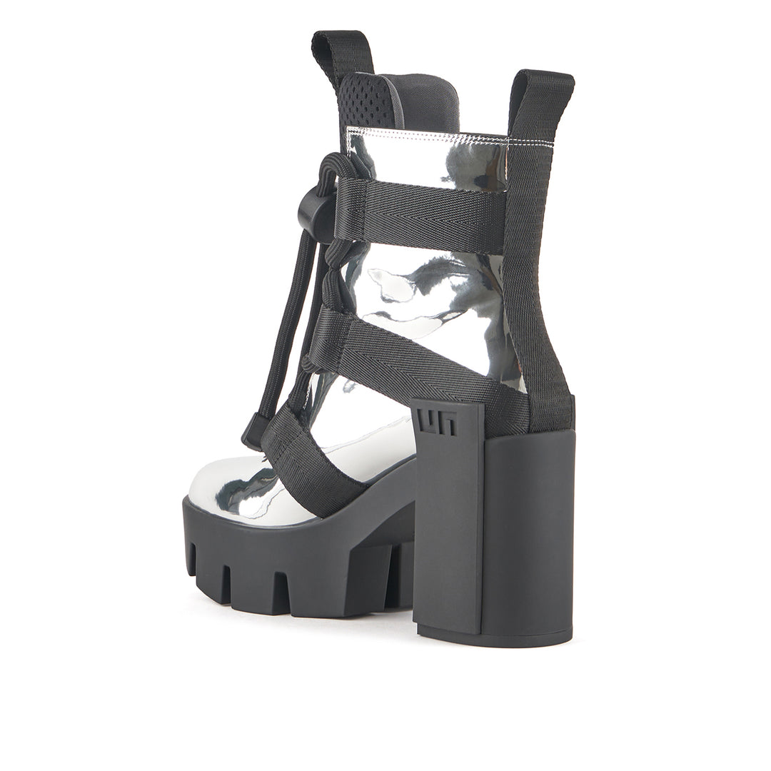 grip nomad mid ii silver 4 angle in view