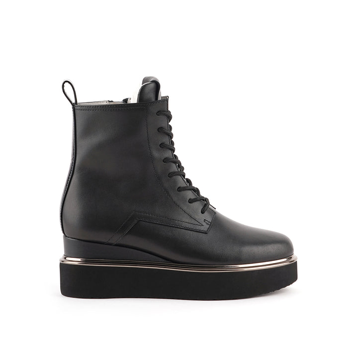 juko combat black 1 outside