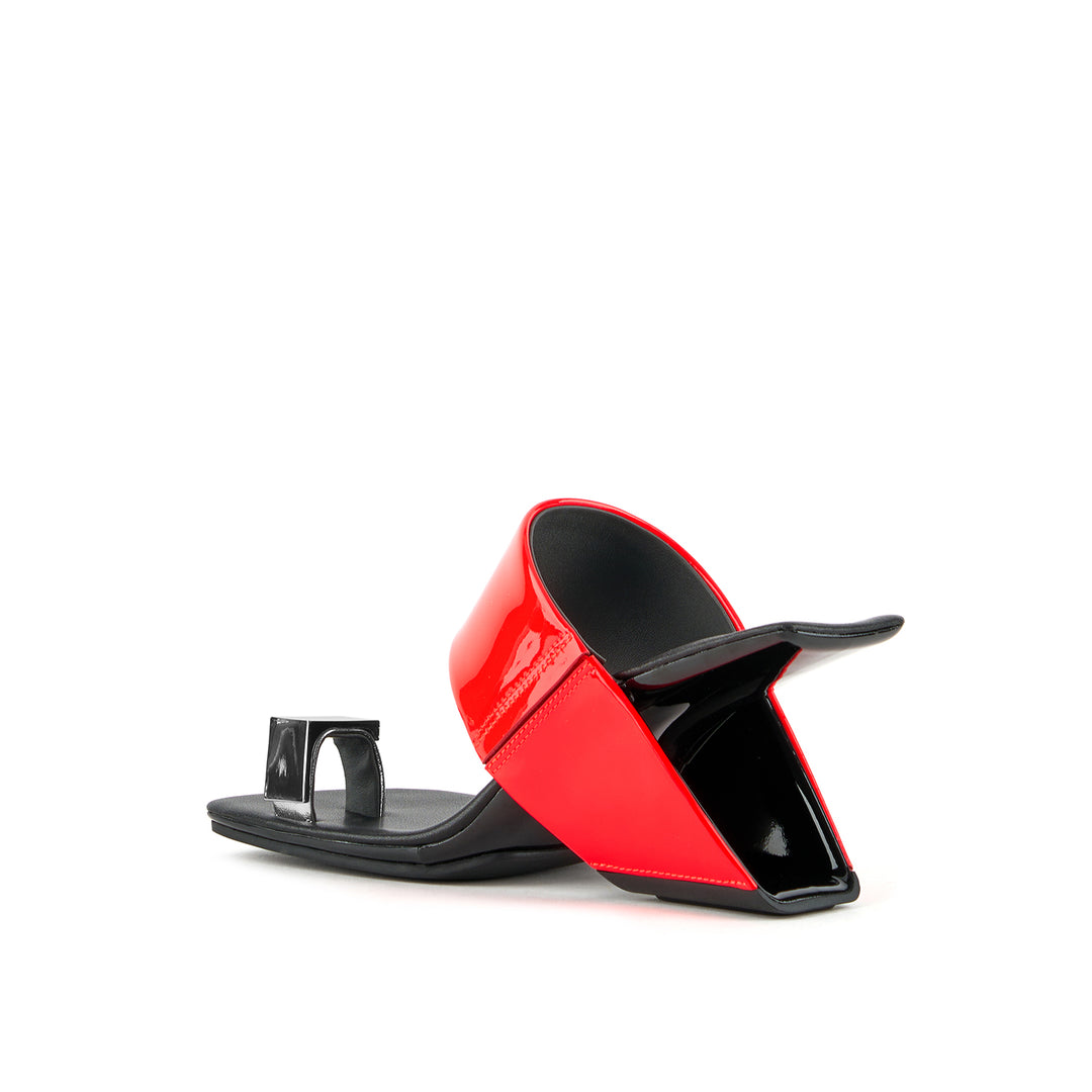 loop toe hi cube ring fluo red 4 angle in