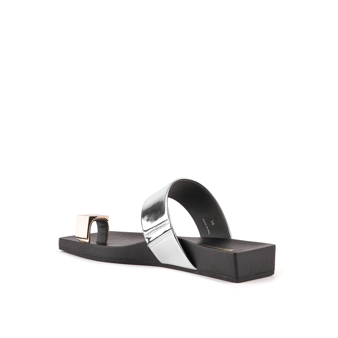 loop toe lo cube ring silver 4 angle in