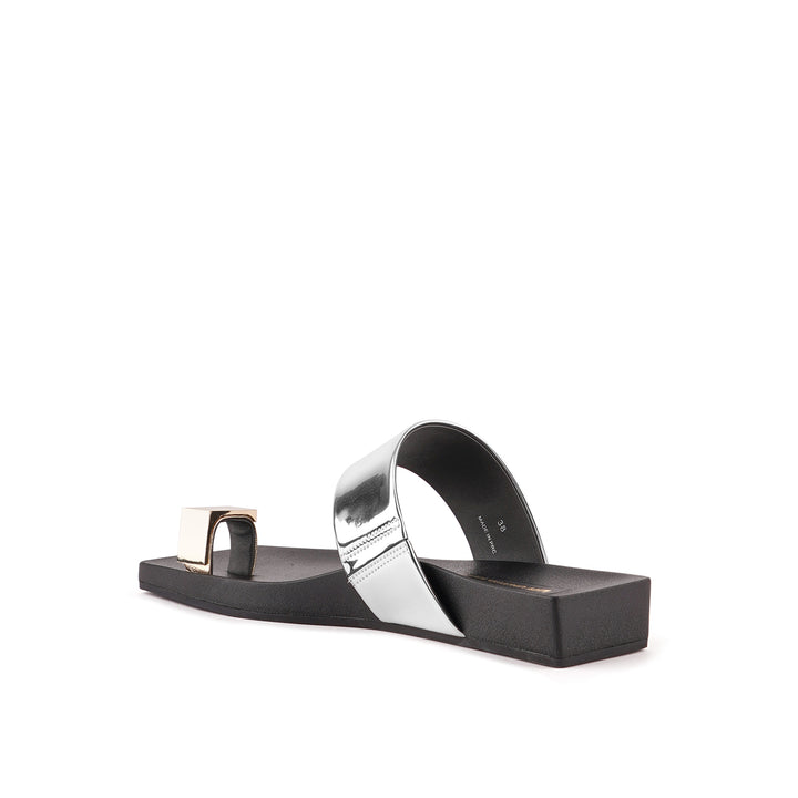 loop toe lo cube ring silver 4 angle in