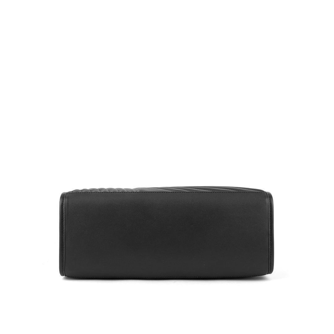 luna bag black 6 bottom
