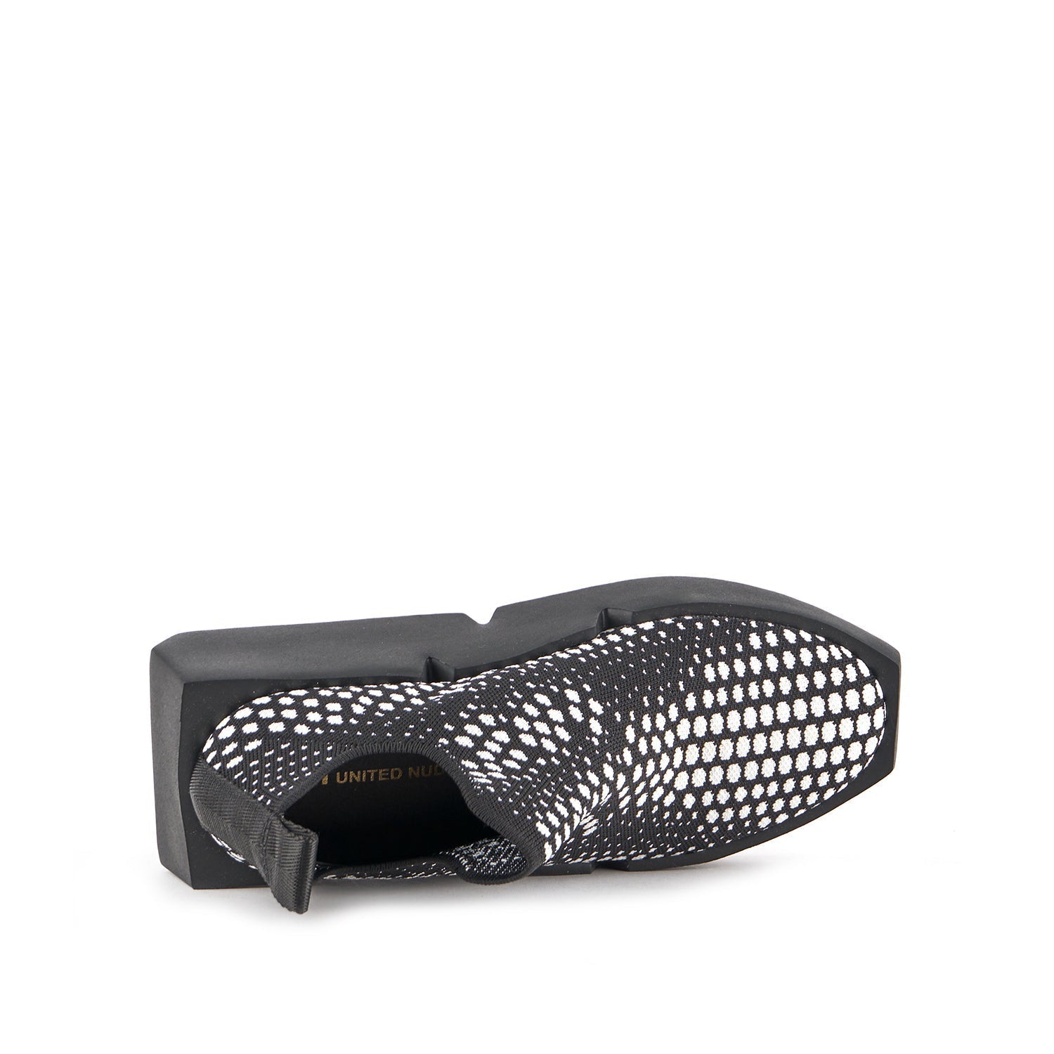 Mega Fab – United Nude