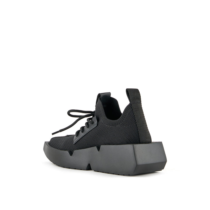 mega juno black 4 angle in view