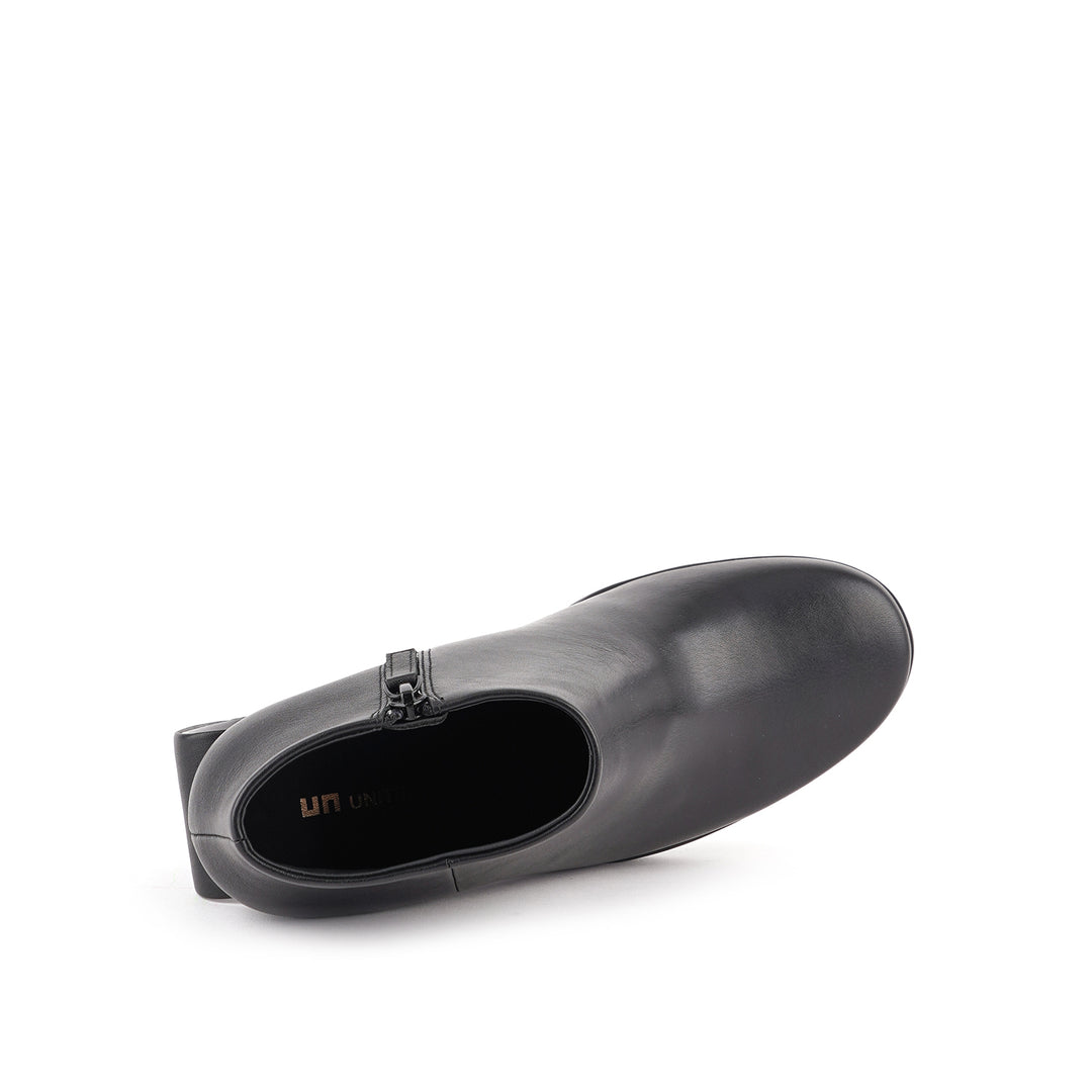 mobius ankle bootie hi black ii 5 top