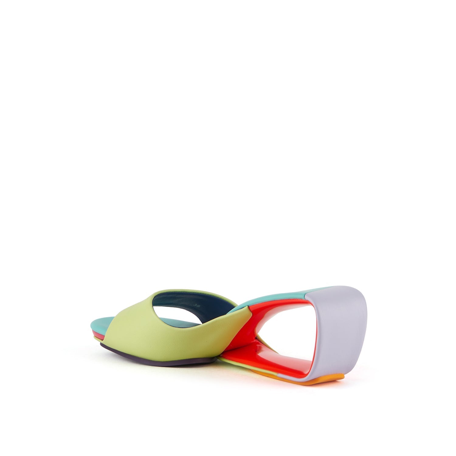 Mobius Mid – United Nude