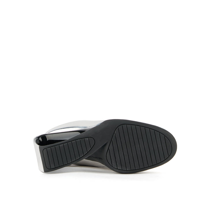 mobius mule hi silver 6 bottom view