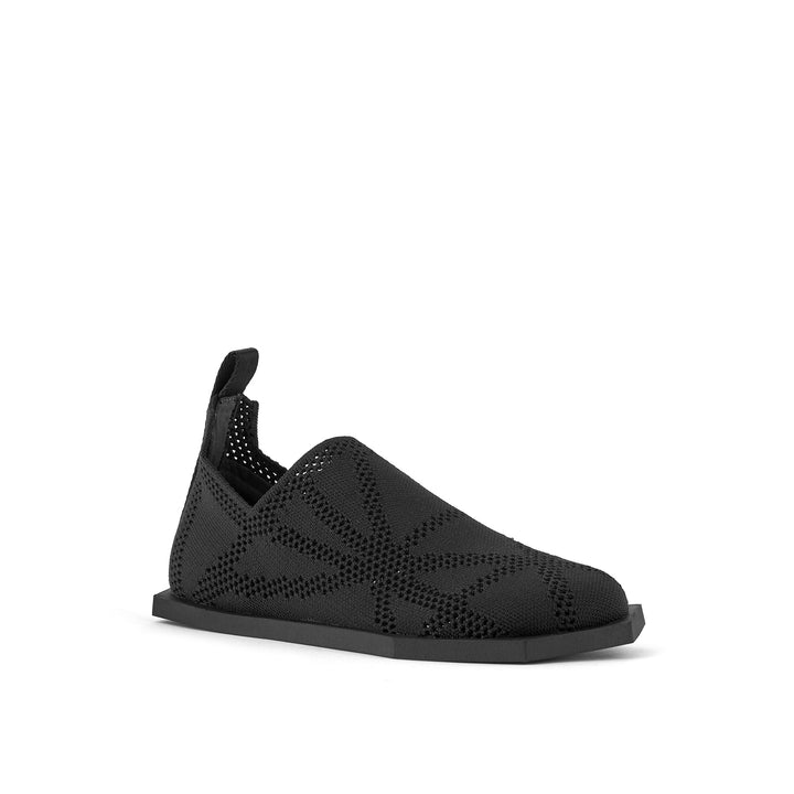 poly fabric lo unisex l black 2 angle out