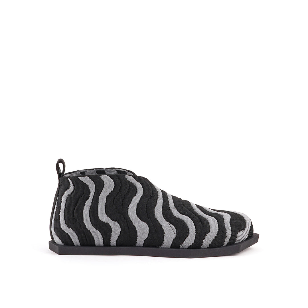 poly fold lo black grey 1 outside