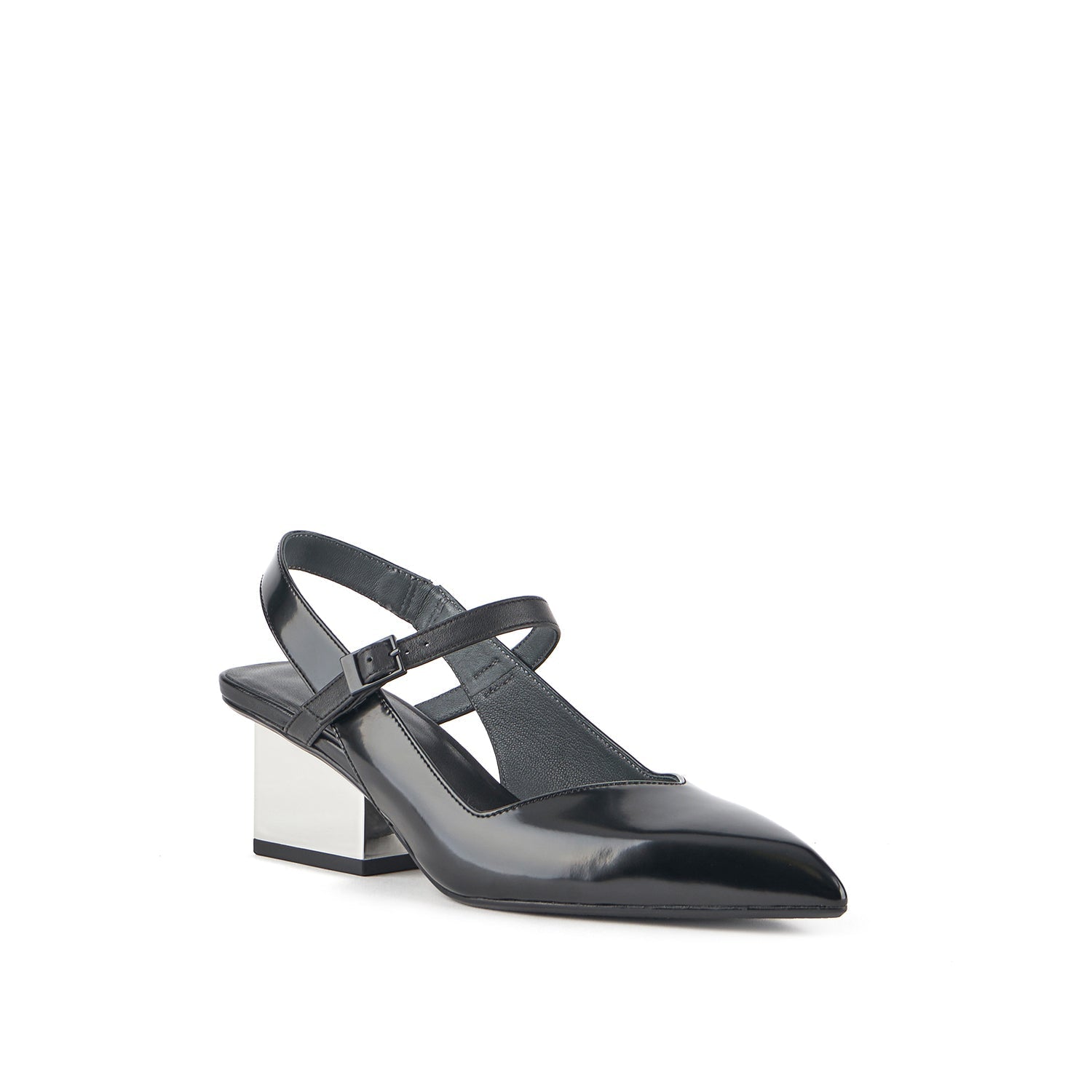 Raila Jane – United Nude