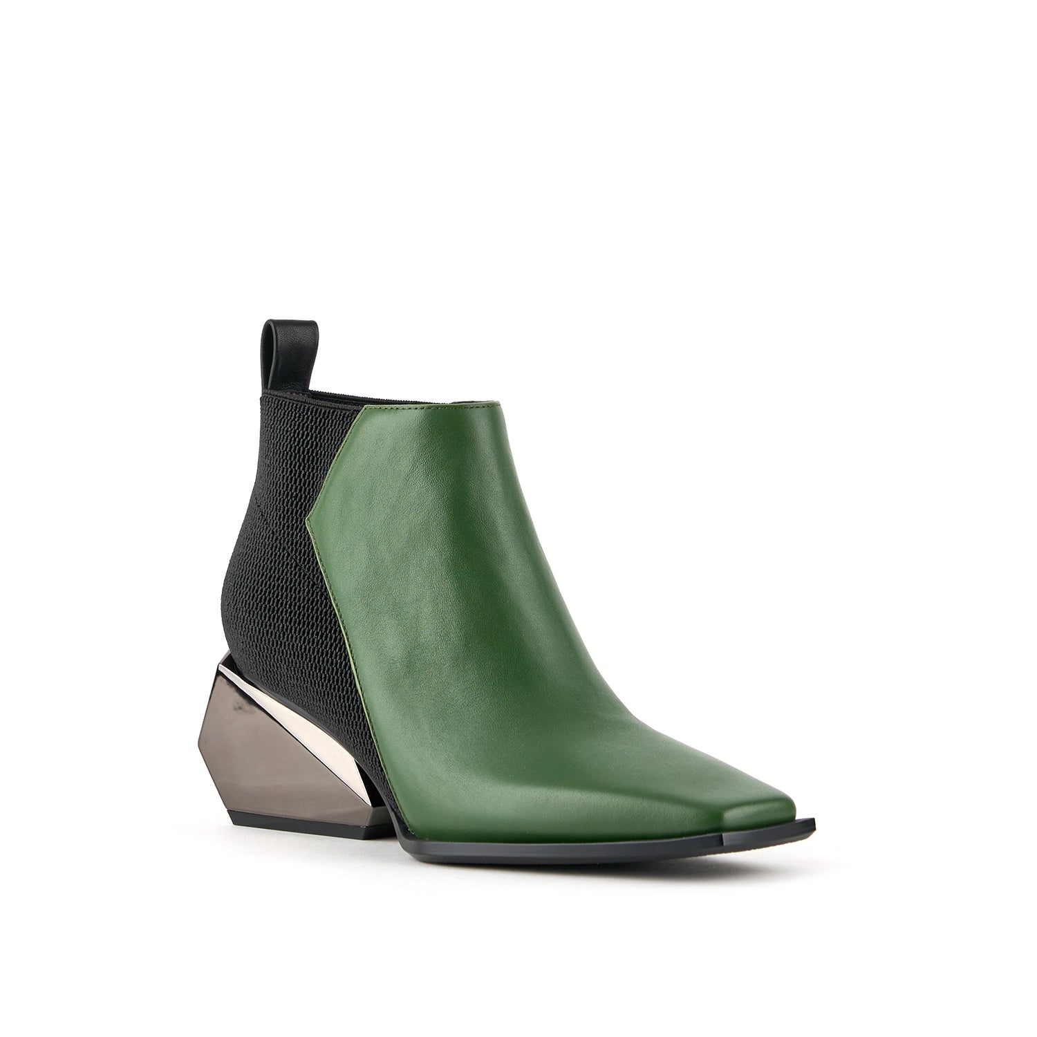 Ricky Mid – United Nude