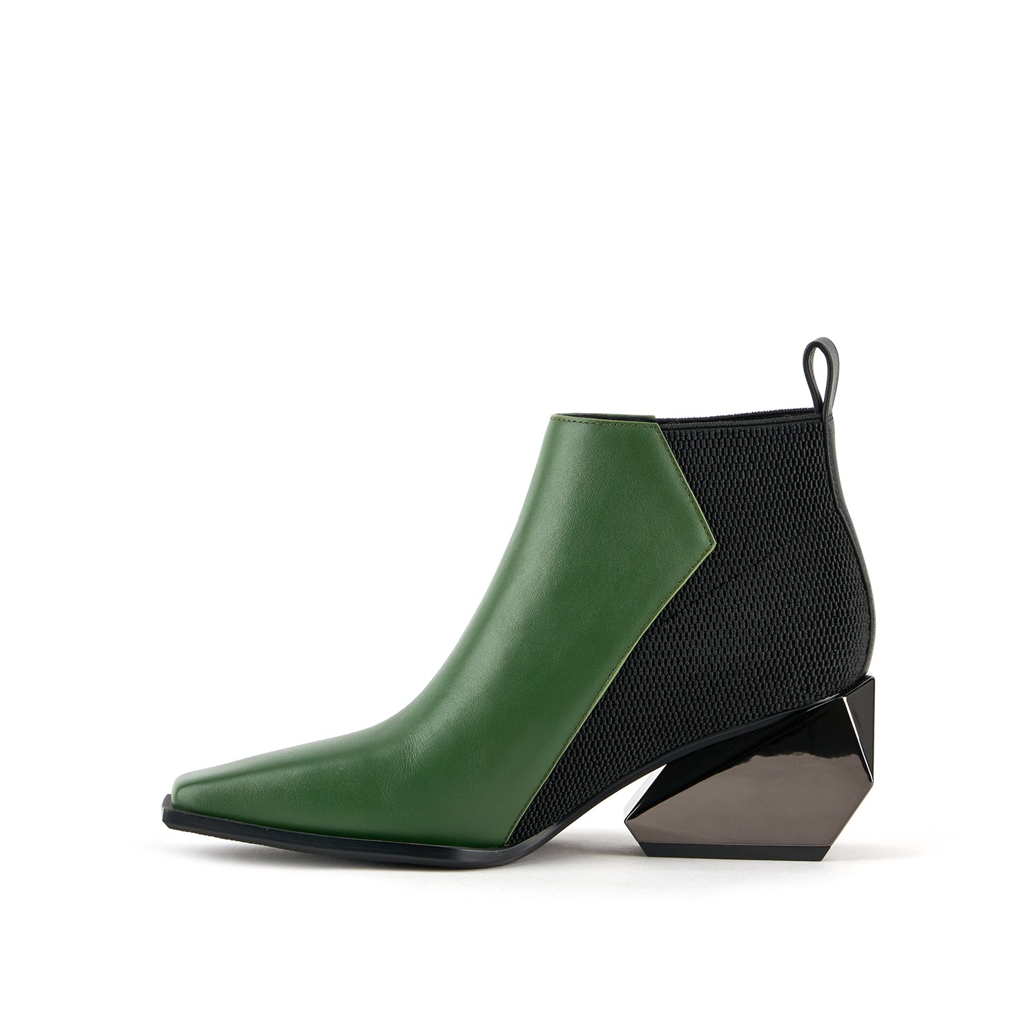Ricky Mid – United Nude