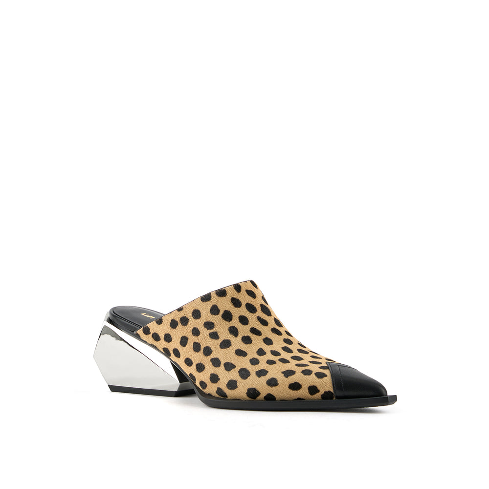 ricky mule mid ii cheetah 2 angle out