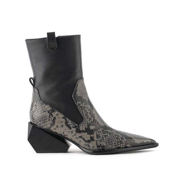 ricky west mid ii charcoal 1 outside view