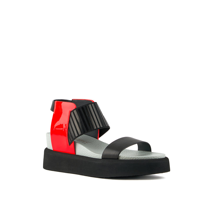 rico sandal ii fluo red 2 angle out