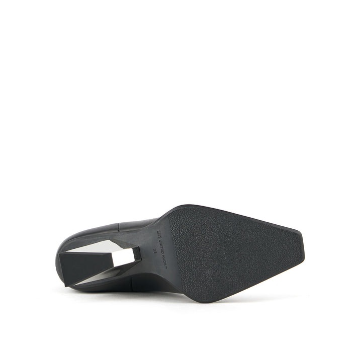rockit pull on bootie black 6 bottom view