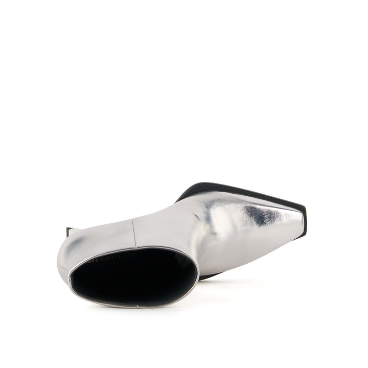 rockit pull on bootie silver 5 top view