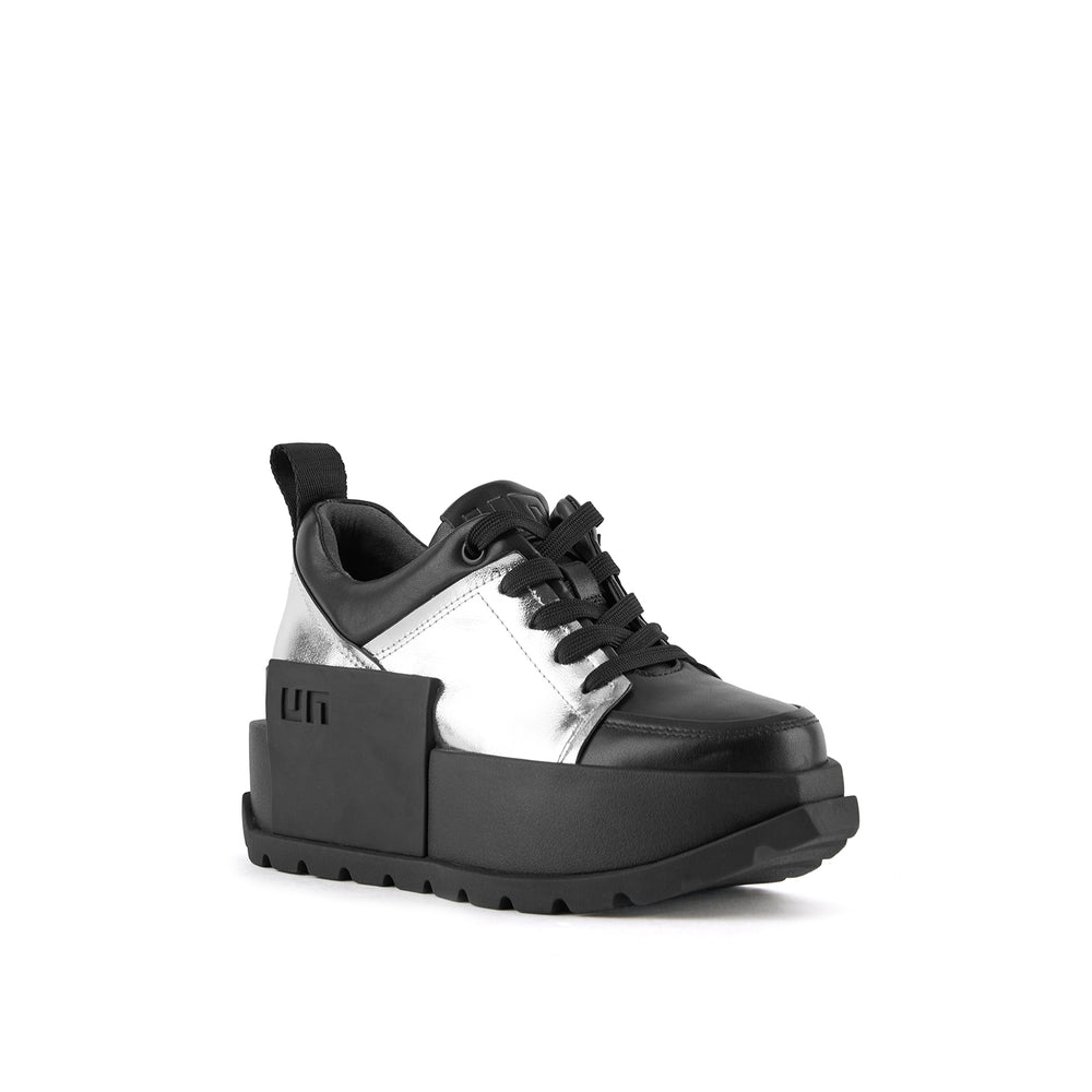 roko jay silver 2 angle out view