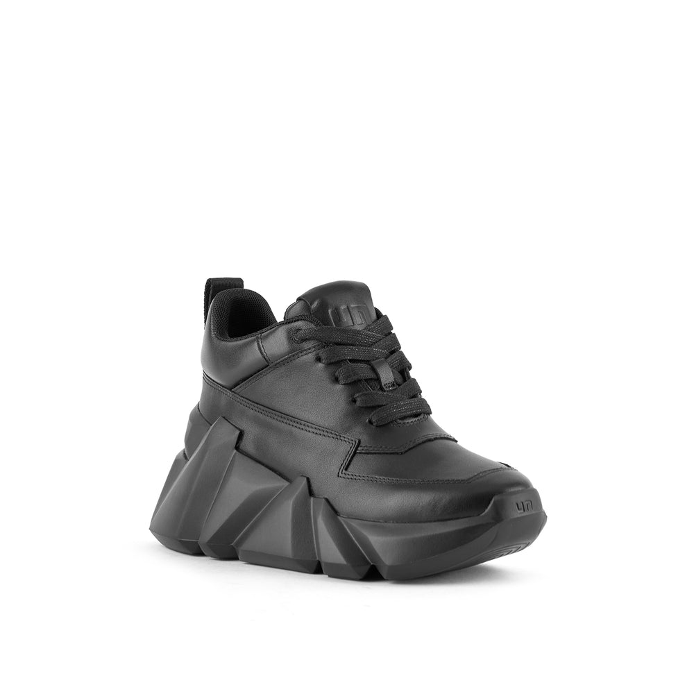 space kick max black iii 2 angle out view