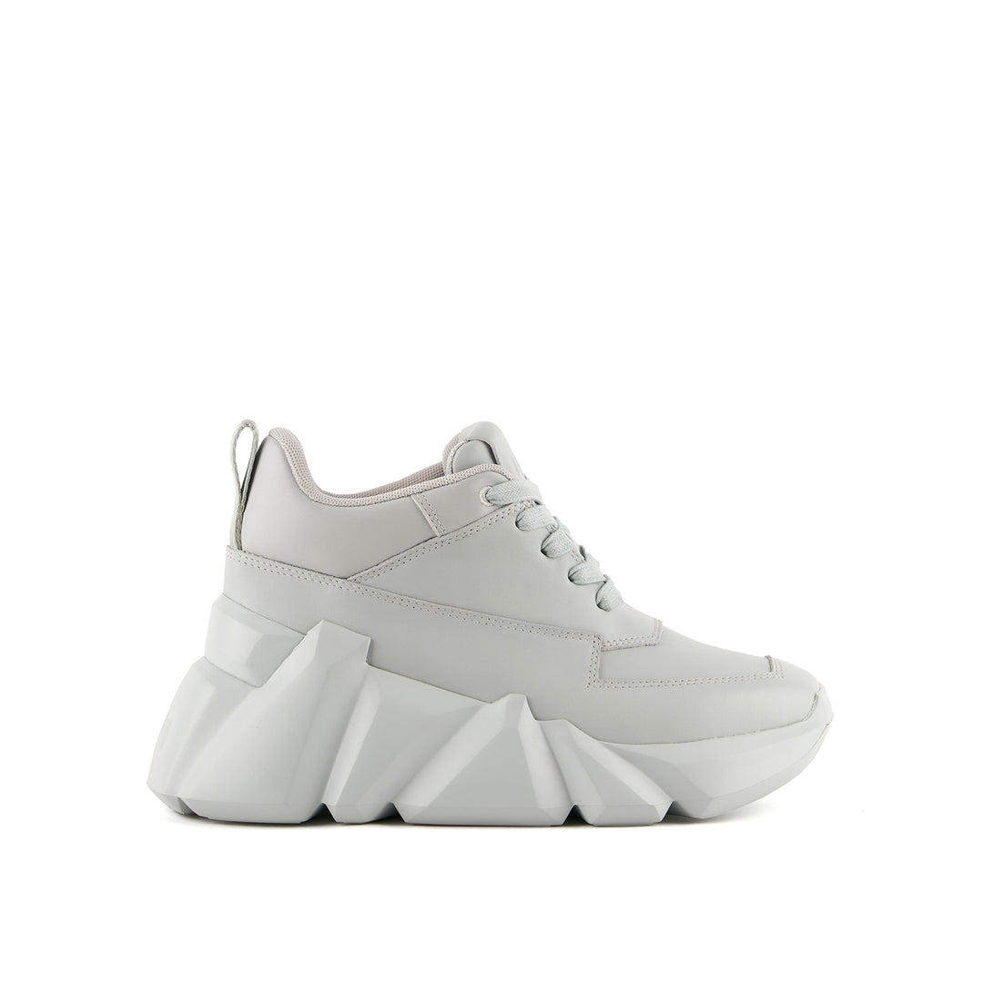 space kick max dawn 1 outside view