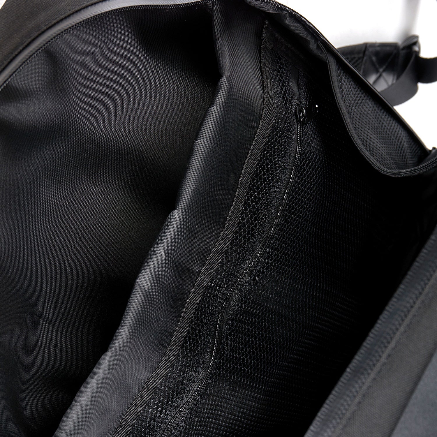 United Nude Stealth offers Backpack