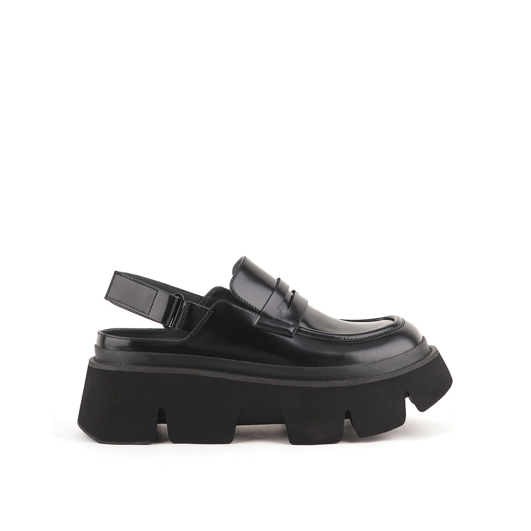 stomper loafer black 1 outside
