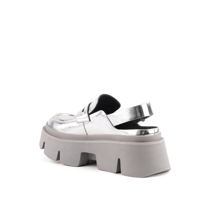 stomper loafer silver 4 angle in