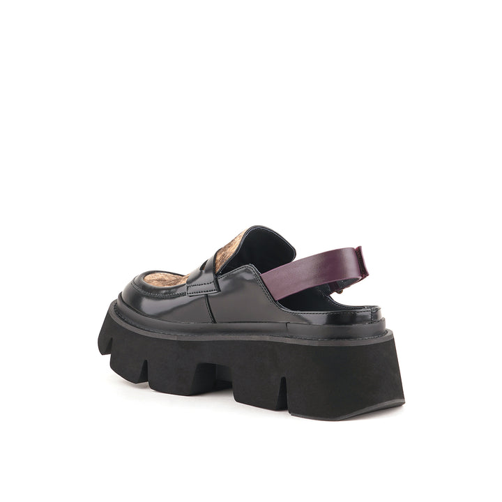 stomper loafer tawny 4 angle in