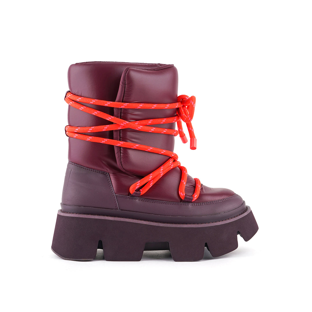 stomper snow boot cherry mix 1 outside