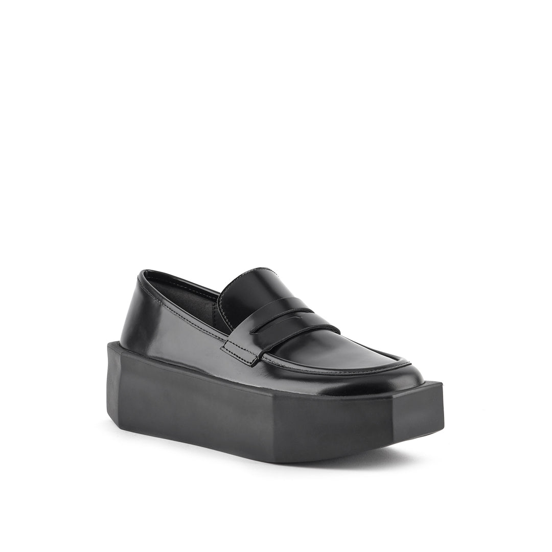 stone loafer lo black 2 angle out