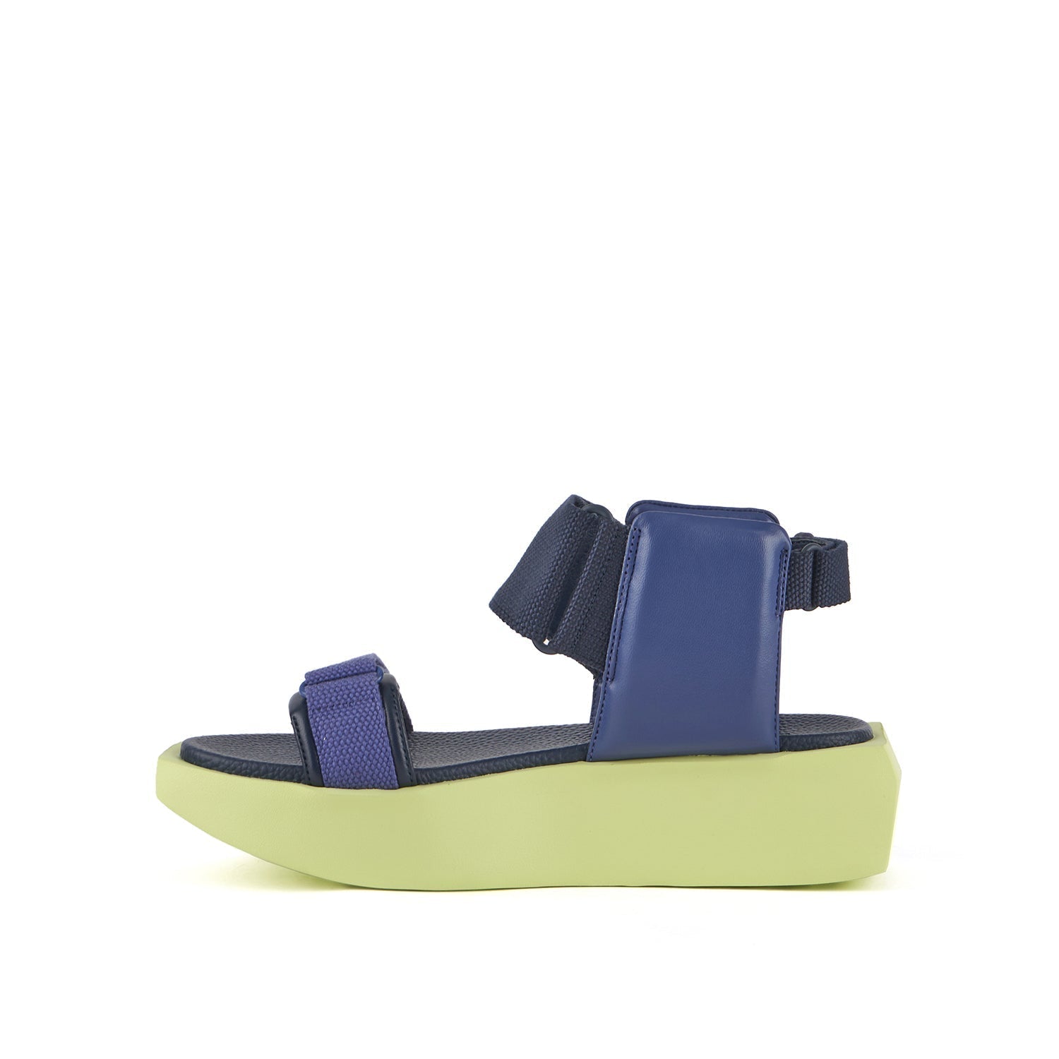 Wa Puffy Lo – United Nude