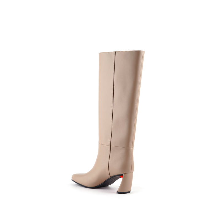 zuma boot mid taupe 4 angle in