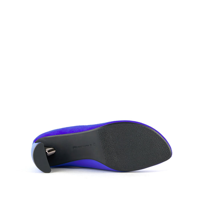 zuma dana mid dazzling blue 6 bottom view