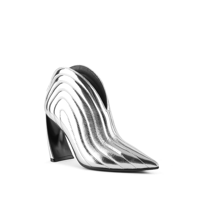 zuma luna hi silver 2 angle out
